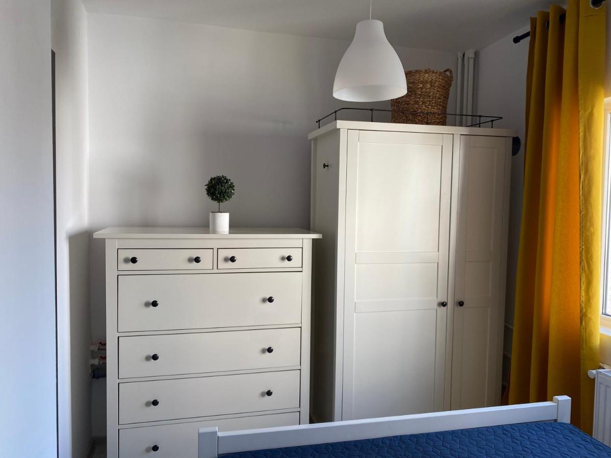 Evan Cozy Flat With Balcony & Parking, 13 September Bucareste Exterior foto
