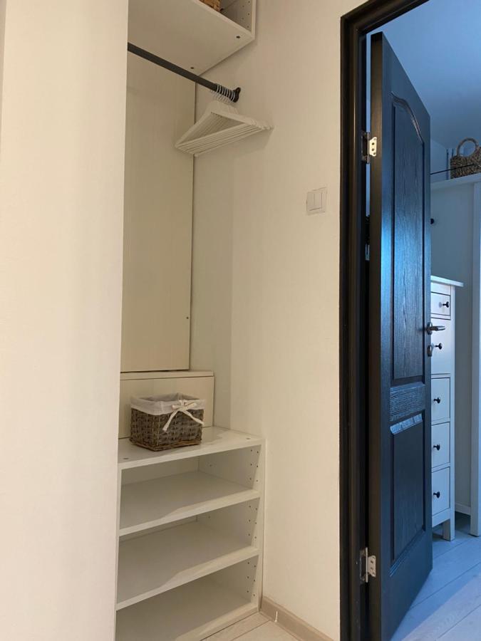 Evan Cozy Flat With Balcony & Parking, 13 September Bucareste Exterior foto