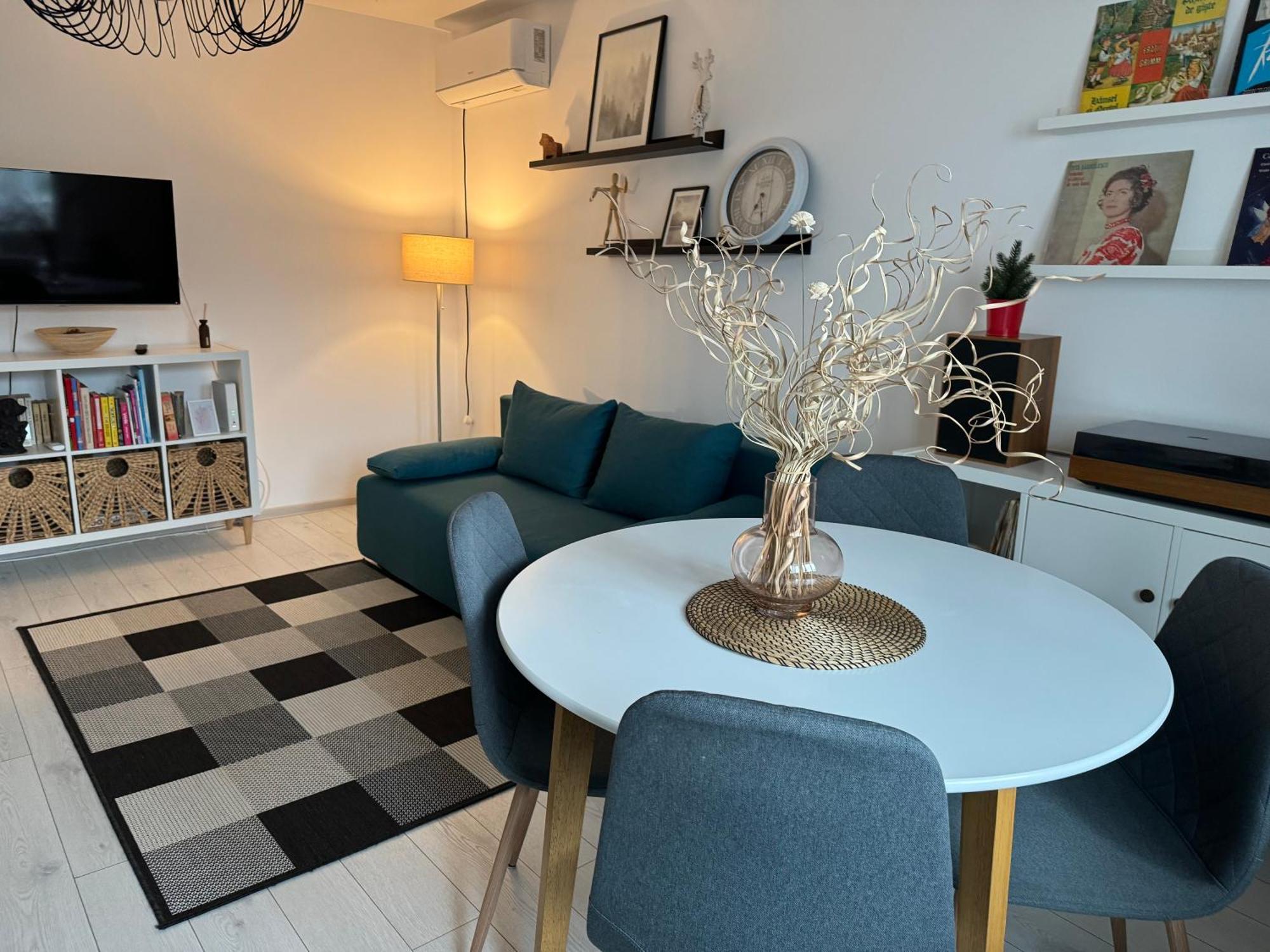 Evan Cozy Flat With Balcony & Parking, 13 September Bucareste Exterior foto